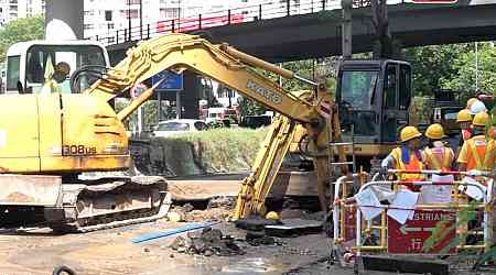 All lanes of Lai Chi Kok Road reopened