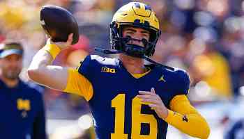 Report: Davis Warren Named Michigan Qb1 over Alex Orji for MSU Game by Sherrone Moore