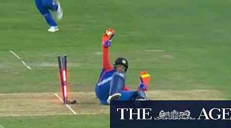 India fume over umpire's dead-ball call