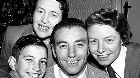 Sir Stanley Matthews' secret political life to be disclosed in new book