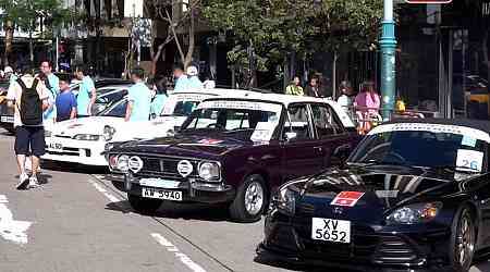 75 vintage cars to mark PRC's 75th anniversary