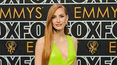 Jessica Chastain Takes Aim at Airline After Broken In-Flight Entertainment