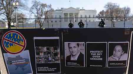 Award-winning Ukrainian journalist dies in Russian captivity, Kyiv says