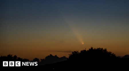 Joy for photographer who saw 'comet of the century'