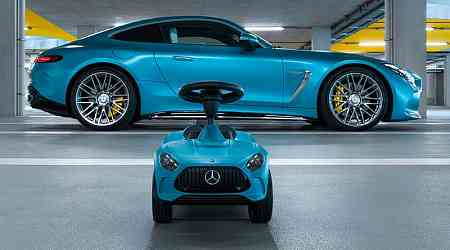 Mercedes-Benz Releases 7th Gen "Bobby-AMG GT" Children's Car