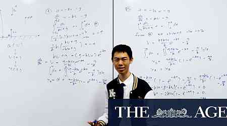 Watch student Bowen Wu solve one of the hardest HSC mathematics questions