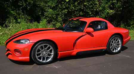 15k-Mile 1994 Dodge Viper RT/10 at No Reserve