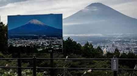 Snow forecast next week on Mount Fuji, at last