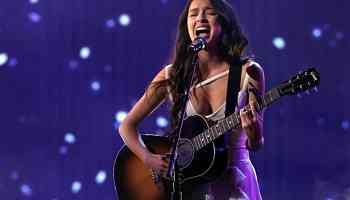 Olivia Rodrigo bounces back after falling through hole on stage