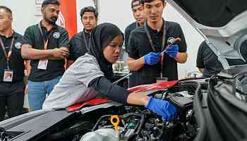 SAIC Malaysia welcomes 39 MG certified technicians