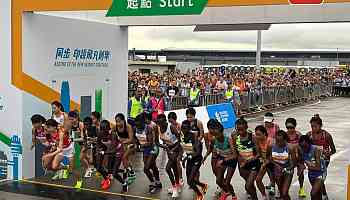 Thousands join 10km races on airport's third runway