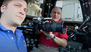 Watch ISS Astronauts Geek Out About Photography in Space