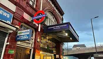 Edgware Road stabbing: Man rushed to hospital after being knifed at central London Tube station