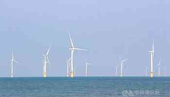 Official guarantees green energy supply despite warnings of 'electricity shortfall'