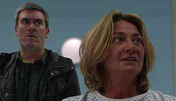 ITV Emmerdale fans 'switch off' after Cain Dingle has affair with family member