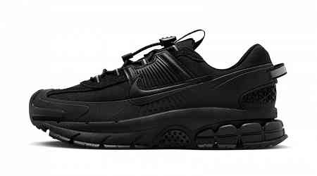 Enter Stealth Mode With This Nike Zoom Vomero 5 Roam