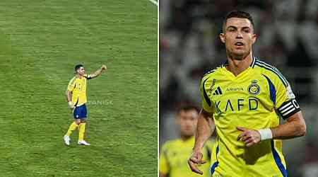 Cristiano Ronaldo has funny reaction to cruel Lionel Messi chants from Saudi fans