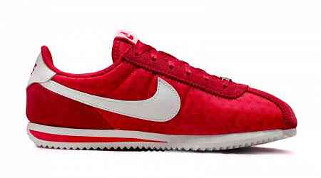 Nike's Valentine's Day Cortez Says "Love is in the Pair"