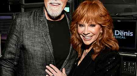  See Reba McEntire & Boyfriend Rex Linn's Fishing Date on Happy's Place 