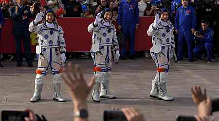 China space station crew returns to Earth after 6 months in space