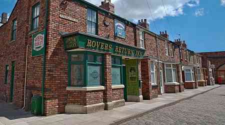 ITV Coronation Street icon set for sudden return just days away after fresh soap spoilers