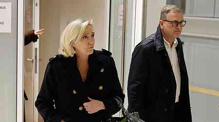 French prosecutors demand jail time, ban on public office for Le Pen over embezzlement charges