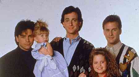 Dave Coulier Group Texted 'Full House' Costars About His Cancer Diagnosis