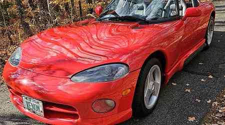 16k-Mile 1995 Dodge Viper RT/10