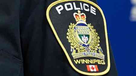 Counsellor charged with sexually assaulting youth in custody, Winnipeg cops say