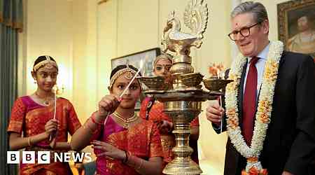 No 10 apologises after meat and alcohol served at Diwali event