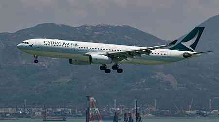 Cathay Pacific staff to get 3.8 percent pay rises