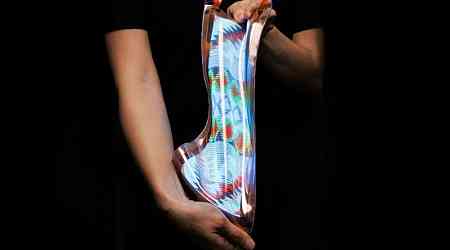 LG Display Pioneers the Next Generation of Flexible Screens