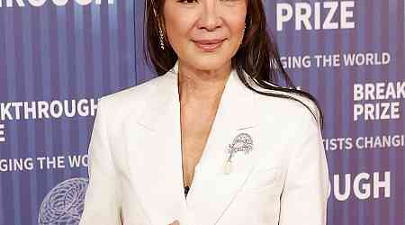  Michelle Yeoh Says She "Felt Like a Failure" Amid Fertility Struggles 