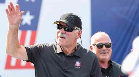 Dolphins Legend Larry Csonka Posts Champagne Photo as Bills End Chiefs Undefeated Run