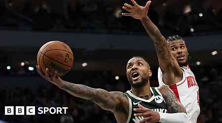 Milwaukee Bucks 101-100 Houston Rockets: Damian Lillard leads late Bucks charge