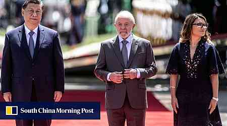 Xi Jinping meets with Brazilian president Lula, signing over 30 agreements