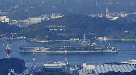 U.S. nuclear carrier George Washington returns to Yokosuka base