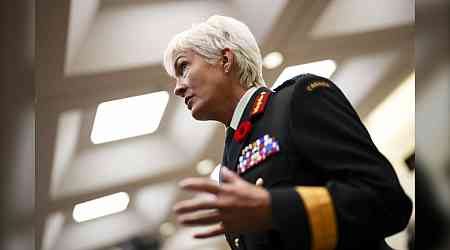 Canada's top general takes on U.S. senator in defending womens' role in combat units