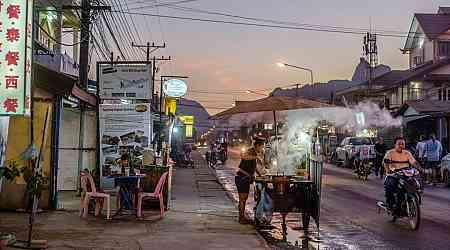 5 tourists have died from drinking tainted alcohol in Laos