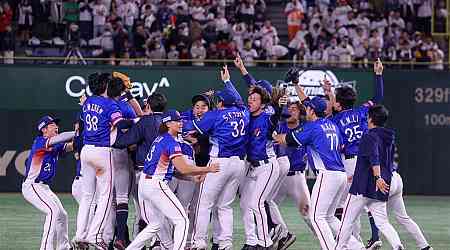 Taiwan beats Japan to win WBSC Premier12