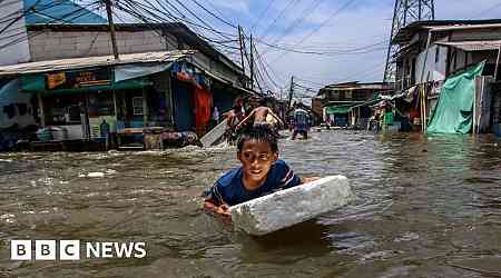 COP29: Landmark $300bn for poorer nations in climate deal