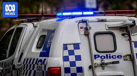 Shots fired as police car rammed by burglars in Melbourne's north