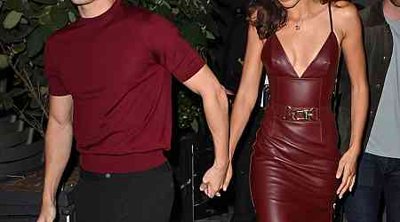  Tom Holland Shares Glimpse Into Date Night With Girlfriend Zendaya 