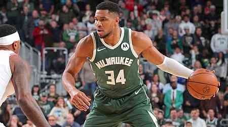 Giannis out vs. Heat due to pregame knee issue