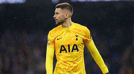 Ange Postecoglou makes stance on emergency Tottenham signing this week clear