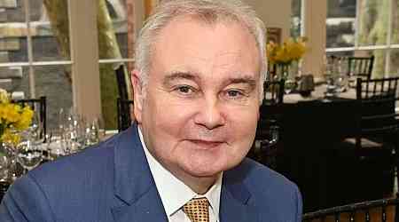 Eamonn Holmes pays emotional tribute to late father as fans all say same thing