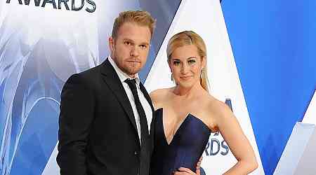 Breaking Down Kellie Pickler's Court Battle With Late Husband's Parents