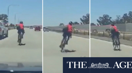 Dashcam captures Adelaide cyclists' dangerous motorway riding