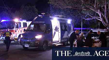 Police probe two separate alleged murders in Melbourne's inner suburbs