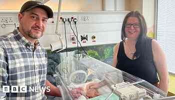 Baby Noah born in flood-hit car on way to hospital